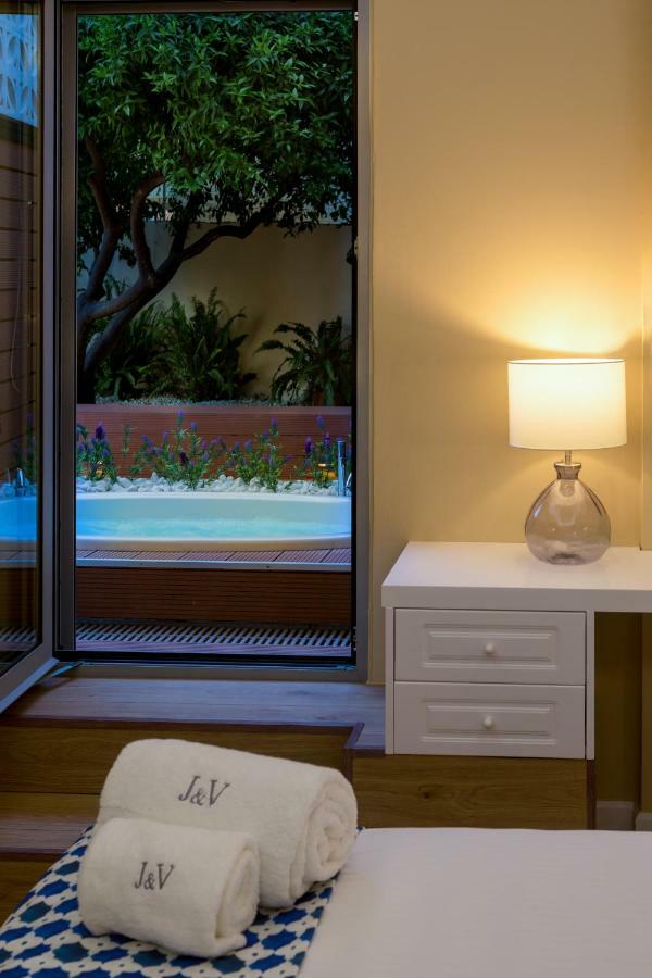 J&V Luxury Suites La Canée Extérieur photo